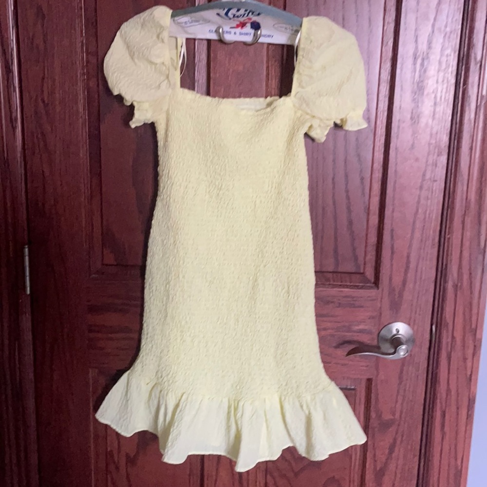 Light yellow dress